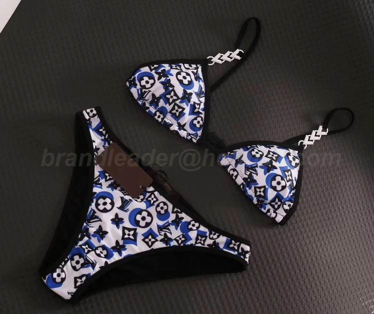 LV Bikinis 140